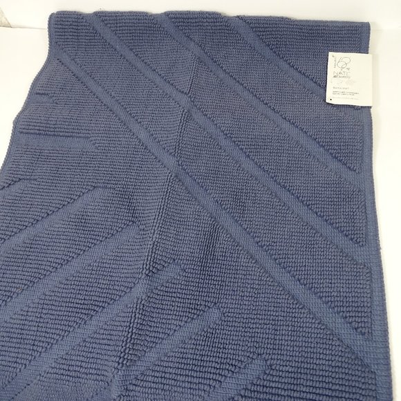 Nate Berkus Bath Project 62 Nate Berkus Geo Stripe Bath Rug Mat 34